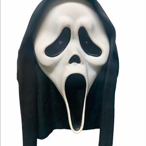 Easter Unlimited Scream Ghost face decoration